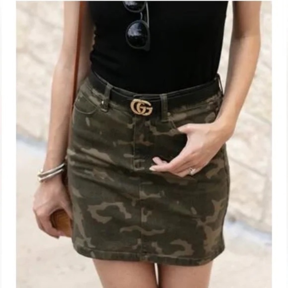 Grace & Lace Camo Mini Skirt Size L – Utility Style / Casual Edgy Chic